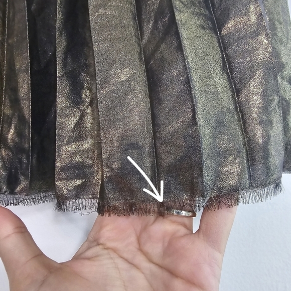 Isabel Marant Etoile Gold Pleated Mini Skirt with defect frayed hem - Picture 4 of 6